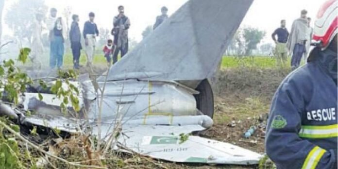 PAF trainer aircraft crashes in KP, both pilots martyred PAF trainer aircraft crashes in KP, both pilots martyred