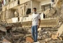 Venezuela to rescue hundreds trapped in rubble after major twin earthquakes Venezuela races to rescue hundreds trapped in rubble after major twin earthquakes
