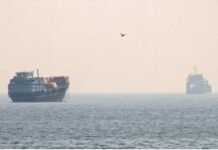 US military carries out fresh strikes on Iran, prompting Iran attacks on Kuwait and Bahrain US military carries out fresh strikes on Iran, prompting Iran attacks on Kuwait and Bahrain