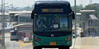 KP approves 52 new buses to expand Peshawar BRT fleet KP approves 52 new buses to expand Peshawar BRT fleet