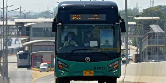 KP approves 52 new buses to expand Peshawar BRT fleet KP approves 52 new buses to expand Peshawar BRT fleet