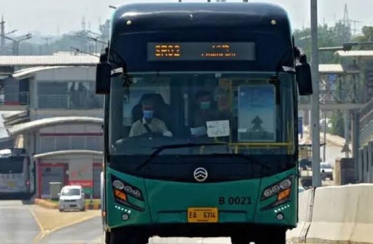 KP approves 52 new buses to expand Peshawar BRT fleet KP approves 52 new buses to expand Peshawar BRT fleet
