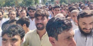 Swat residents protest prolonged load shedding Swat residents protest prolonged load shedding