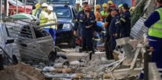 Six killed as building collapses after explosion in central Athens Six killed as building collapses after explosion in central Athens