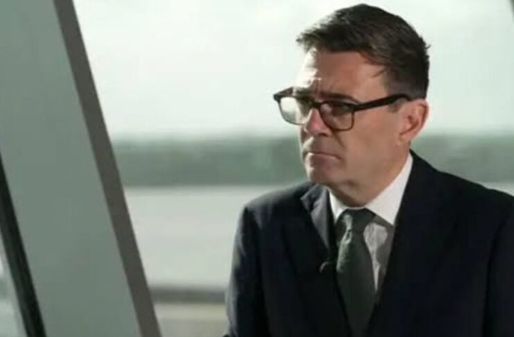 UK PM Says Iran Had ‘Strong Indications’ of Role in RAF Fairford Incident UK PM Says Iran Had ‘Strong Indications’ of Role in RAF Fairford Incident