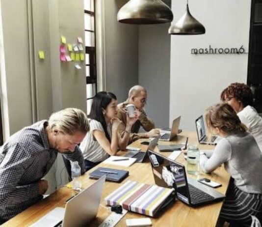 How Digital Project Management Systems Improve Project Governance
