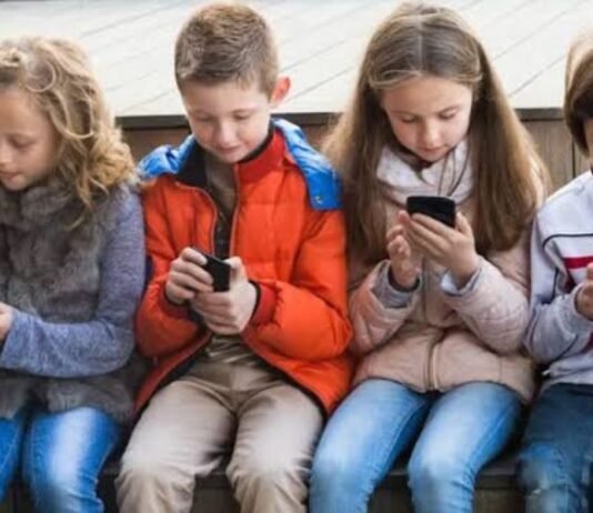EU’s Social Media Rules: Protecting Children or Restricting Freedom? EU’s Social Media Rules: Protecting Children or Restricting Freedom?