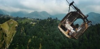 ‘Hanging by a Wire’ becomes Pakistan’s first documentary Oscar submission ‘Hanging by a Wire’ becomes Pakistan’s first documentary Oscar submission