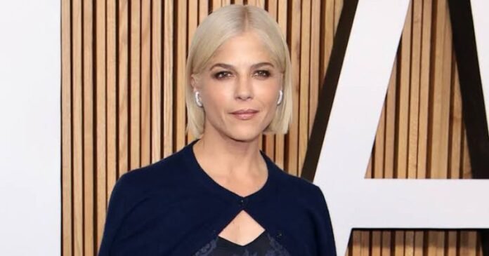 US actress Blair arrested after alleged in-flight assault US actress Blair arrested after alleged in-flight assault